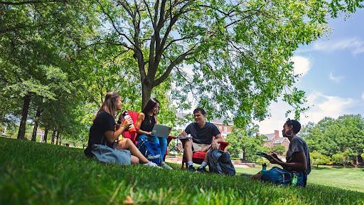 Students on McKeldin Mall. Photo by Stephanie S. Cordle